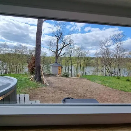 Domek Nad Jeziorem Z Jacuzzi Suleczyno Exterior photo
