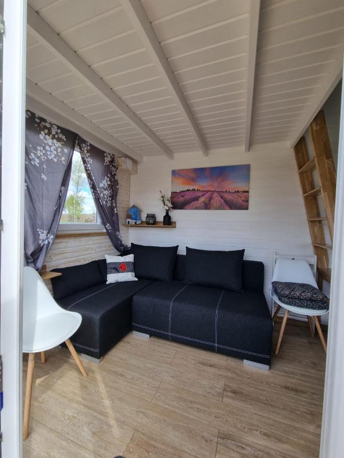 Nad Jeziorem Z Jacuzzi Holiday home