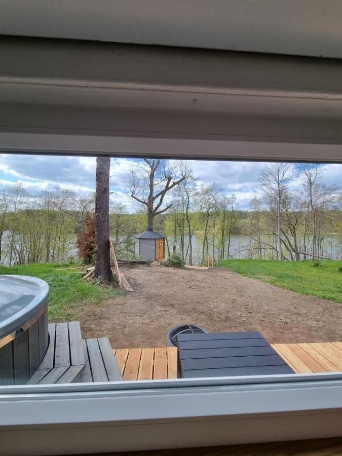 Nad Jeziorem Z Jacuzzi Holiday home