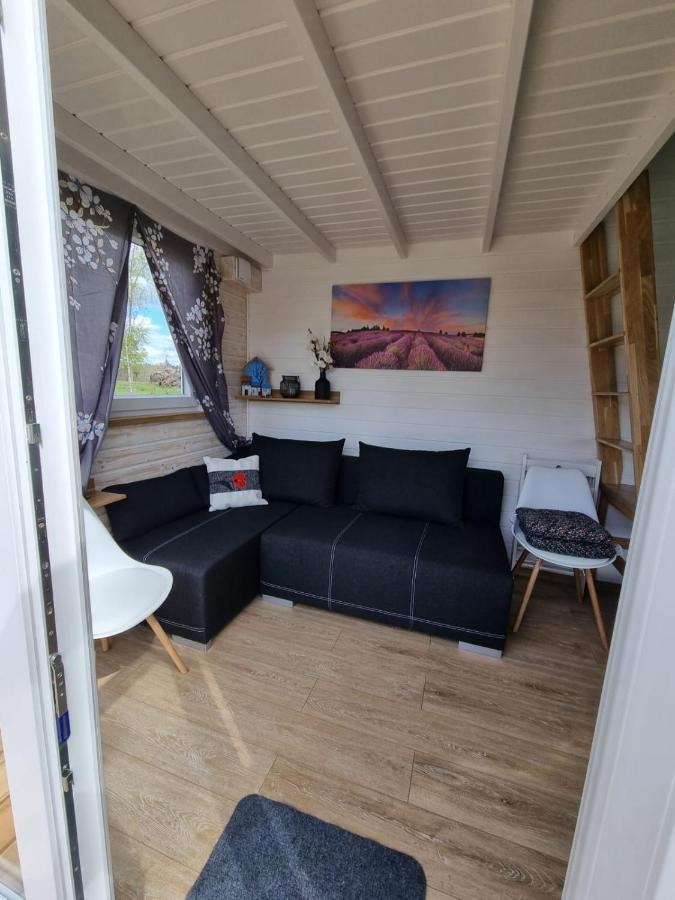 Nad Jeziorem Z Jacuzzi Holiday home